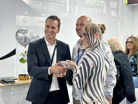 Svakom celebra su décimo aniversario en eroFame
