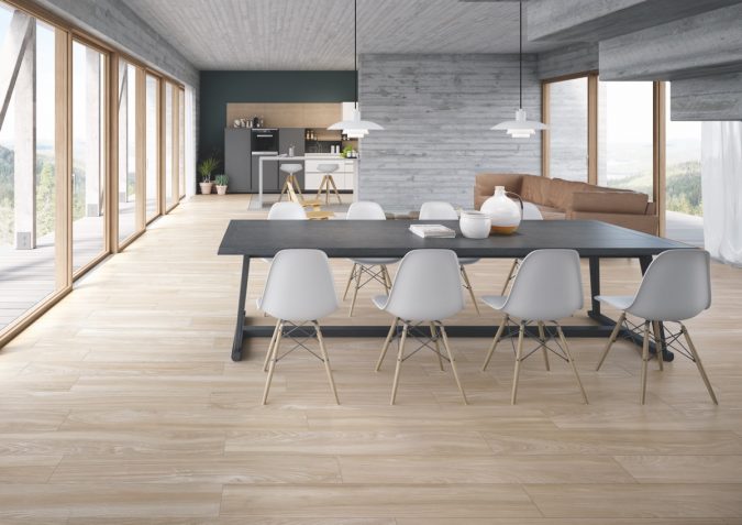 Planta abierta: decoración con gres porcelánico