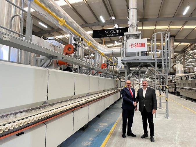 Neolith dobla su capacidad productiva con el nuevo horno SACMI FMA “Maestro”