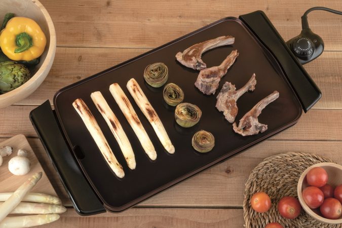 JATA SENSES, siente la cocina con una plancha 100% hecha en España