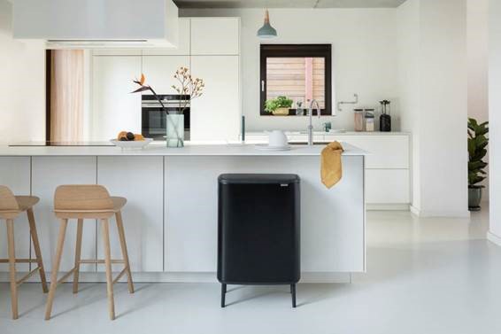 Cubo BO Hi de Brabantia, diseñado con amor para el hogar