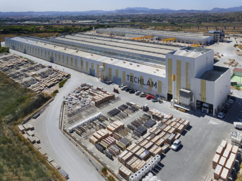 Levantina Techlam elige a Sacmi como partner principal para las máquinas térmicas