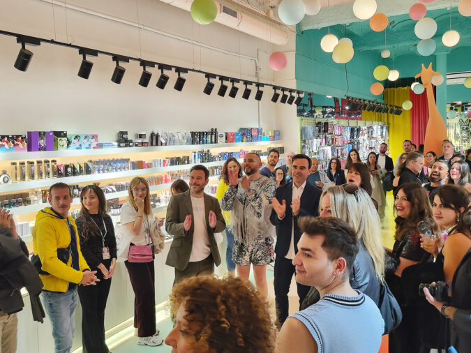 Éxito Total en la Gala de Apertura del Sexpromeeting en la Tienda Belover de Barcelona