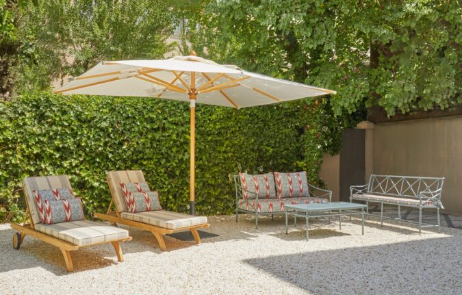 Tectona & IQ Home, una alianza de elegancia y sofisticación al aire libre