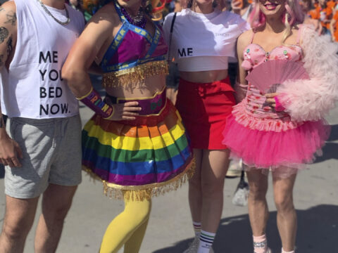 SVAKOM celebra el Orgullo en el desfile de Torremolinos