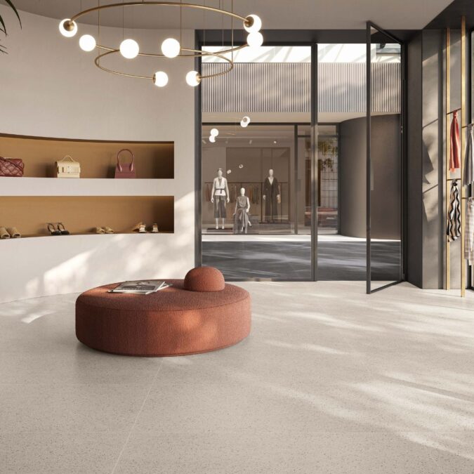 Stonetech es la nueva colección de baldosas técnicas de cuerpo entero inspirada en las rocas de los Alpes centrales