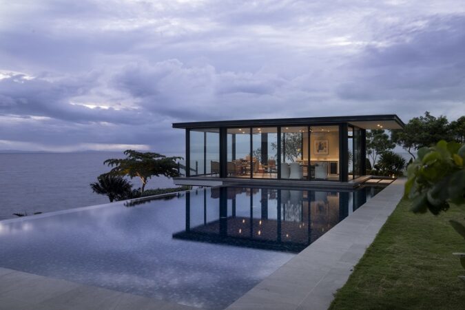 Cliff House Villas, una obra que habla de naturaleza y en la que la cerámica de APE Grupo se funde con el entorno