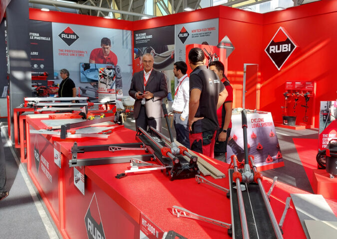 RUBI presenta sus novedades 2025 en las próximas ferias de Cersaie y Batimat