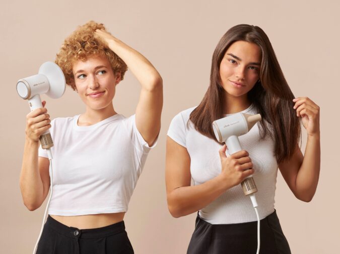 Ufesa lanza sus nuevos secadores iónicos para un cabello brillante, saludable y sin frizz