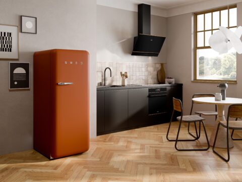 Smeg presenta su nueva colección de frigoríficos FAB con acabados mate, ideales para el otoño