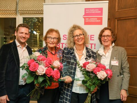 Alexandra Knauer receives “Berlin family entrepreneur of the year 2024” award