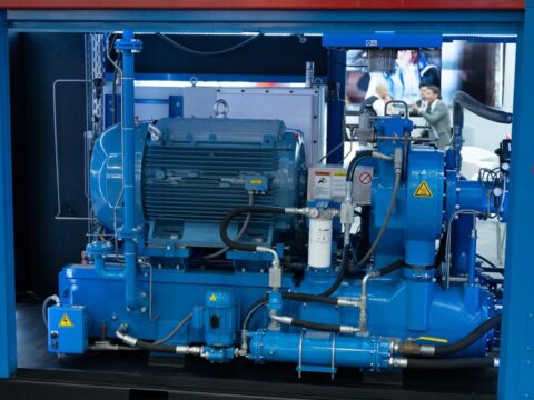 Compressed air and vacuum technology increases efficiency in industry