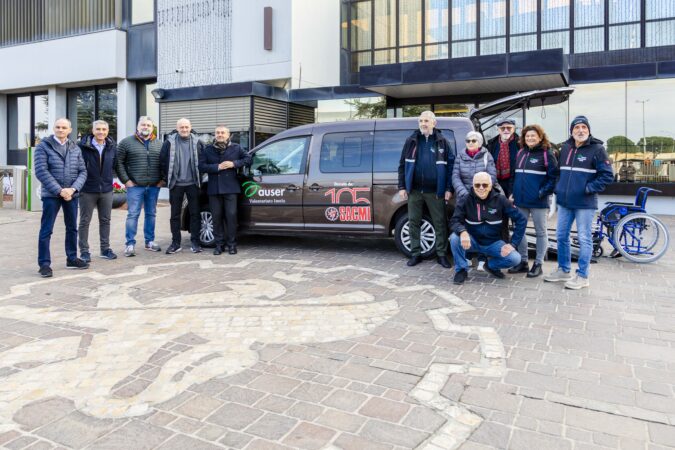 Sacmi donates a vehicle to Auser Imola