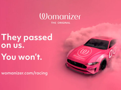 Womanizer desafía a la NASCAR tras ser rechazado como patrocinador