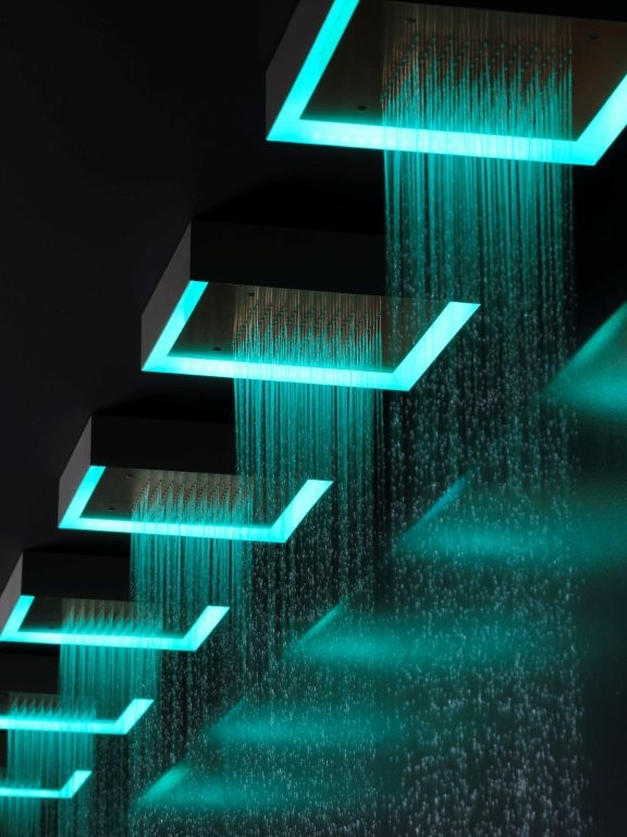 Agua, luz y color para una magnífica experiencia Shower & Wellness