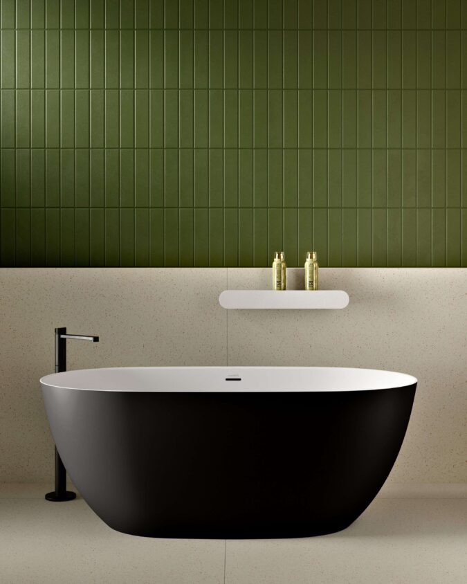 El contraste perfecto: las bañeras de Acquabella que transforman el baño en arte