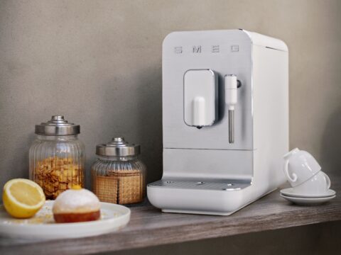 Café, diseño y color: El universo más icónico de Smeg