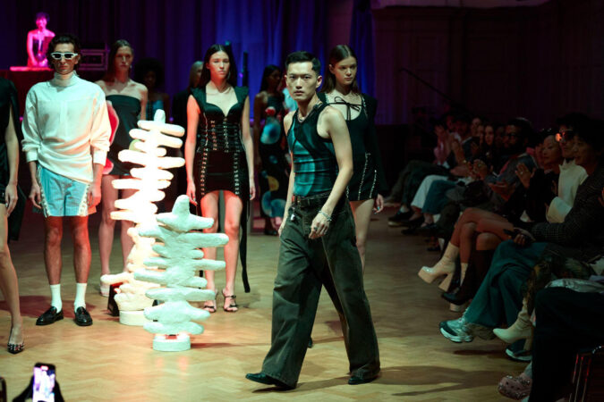 TENGA y RAY CHU debutan en Londres con diseños espectaculares