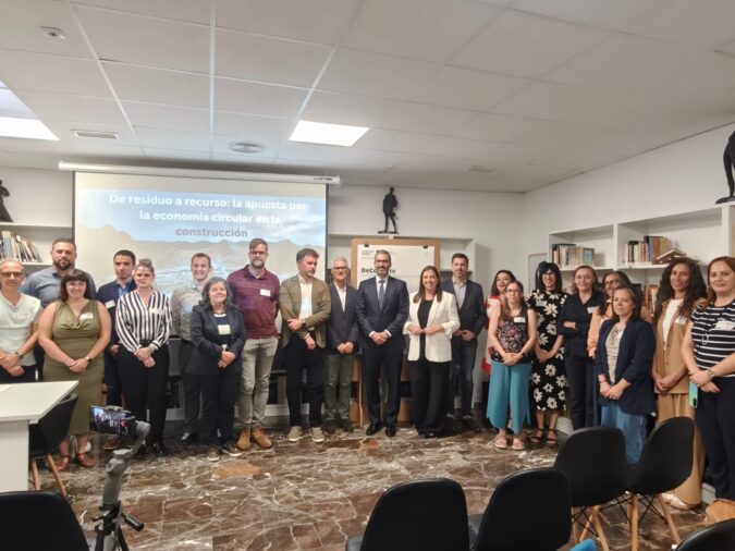El ITC participa en el proyecto DeCoWaste para la revalorización de residuos de construcción y demolición en el Sudoeste Europeo