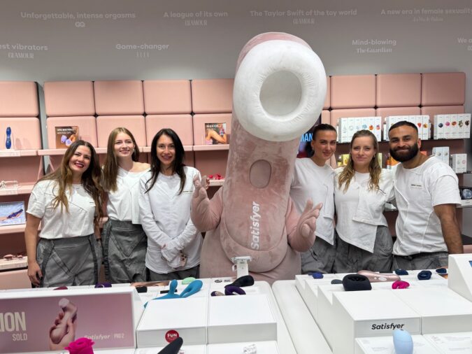Satisfyer y GESKE inauguran su primera tienda en España