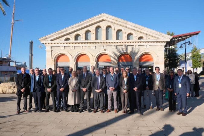 Compromiso del sector químico con la sostenibilidad y la descarbonización, y preocupación por la competitividad