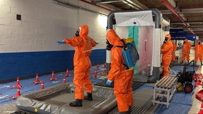 La sanidad pública madrileña actualiza su respuesta asistencial y la coordinación de recursos humanos y materiales ante amenazas por riesgo biológico