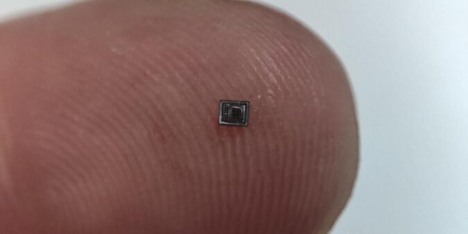 AIQUOS desarrolla un chip inteligente para el análisis autónomo de líquidos