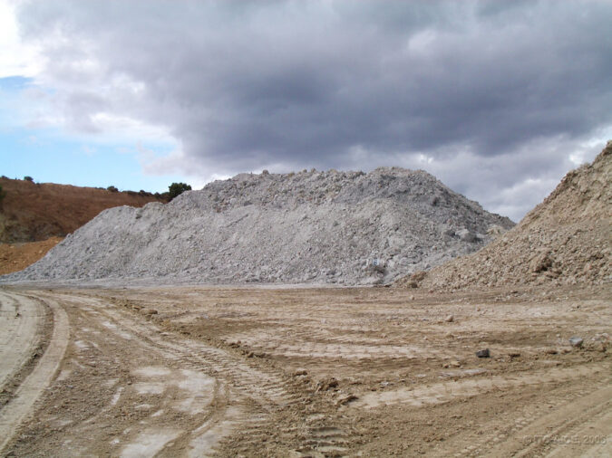 ITC y Primigea sellan un convenio para impulsar el avance en materias primas minerales