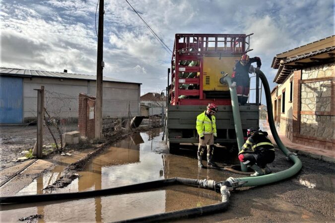 La UME interviene en Andalucía y Ciudad Real ante las inundaciones provocadas por la sucesión de borrascas