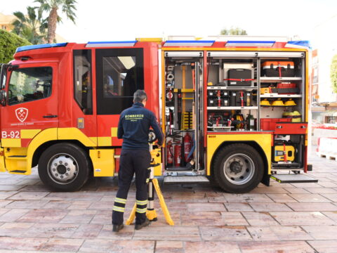 El Ayuntamiento de Málaga destina más de 720.000 euros a equipos de protección para Bomberos