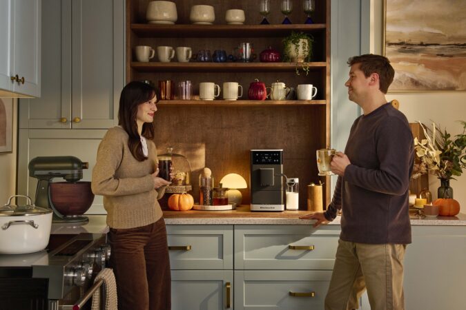 KitchenAid reinventa la experiencia espresso en casa con tres nuevos modelos compatibles con café con hielo