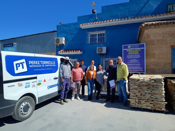 Cuatro nuevos almacenes se incorporan a Mas Obra en Andalucía