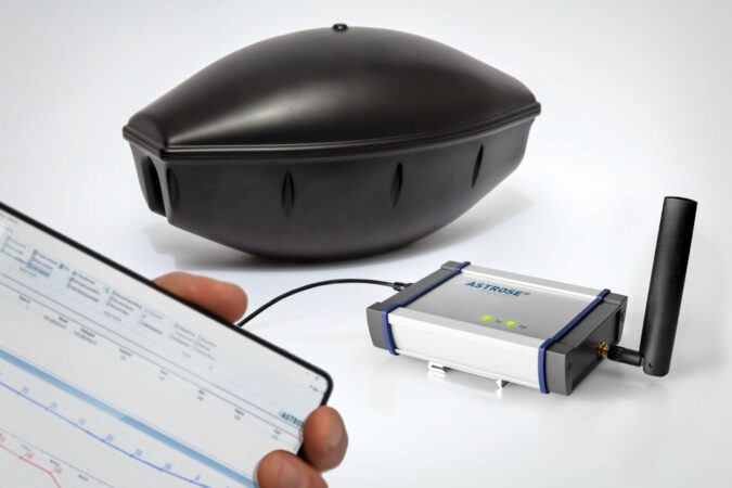 WIKA commercializes Fraunhofer IZM overhead line monitoring technology